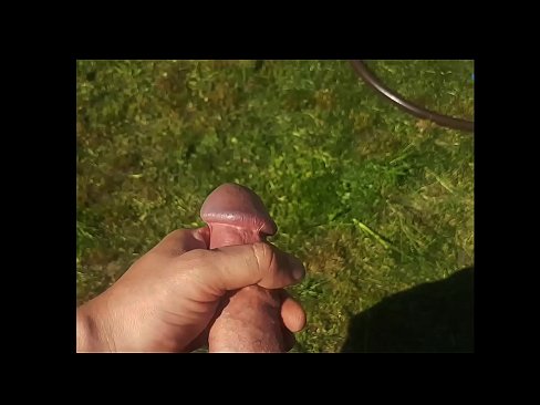 ❤️ Panas cewek cantik nemu dheweke Jambon pus bajingan lan cums karo muncrat ing taman panas ❤️ Video seks ing jv.pornplaybb.ru ❌❤