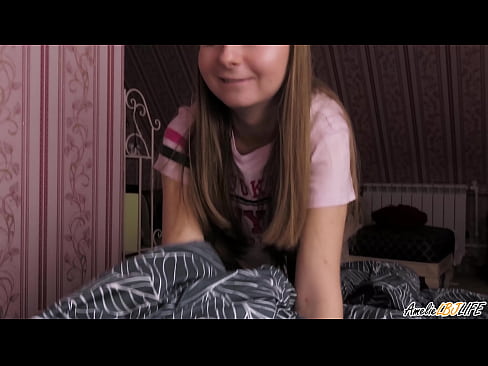 ❤️ Blondie nyedot dheweke bff rumiyin lan nemu cum ing dheweke tutuk ❤️ Video seks ing jv.pornplaybb.ru ❌❤